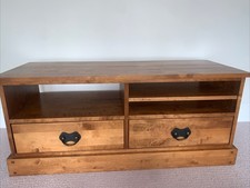 Laura Ashley Garrat Honey TV