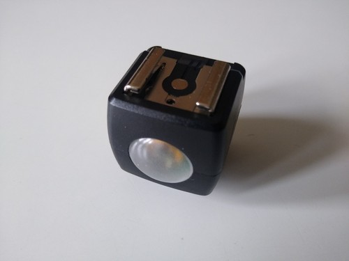 Wireless hot shoe flash - shoe, remote