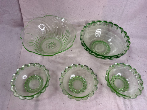 Collection green glass - green,