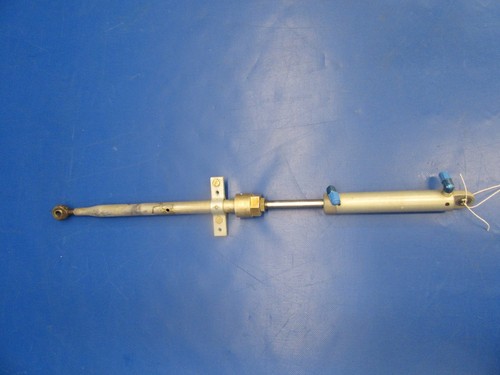 Beech sierra nose gear - sierra,