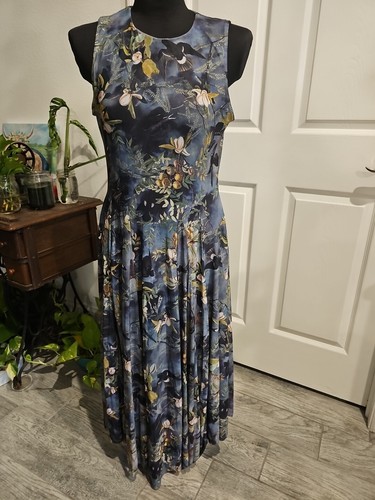 Blackmilk night birds swoop - birds,