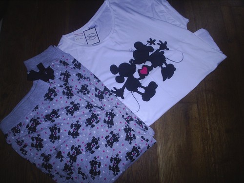 Disney minnie mickey - minnie,