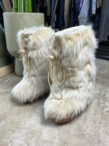 2000s faux fur fluffy - 2000s,