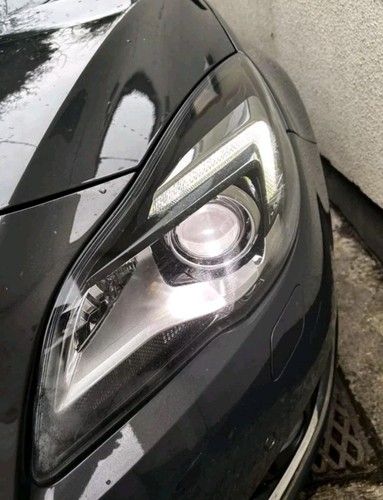 Vauxhall insignia front - vauxhall,