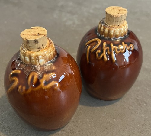 Vintage hull brown drip - hull, &