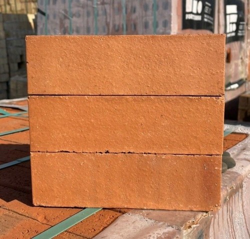 Red engineering bricks - engineering,