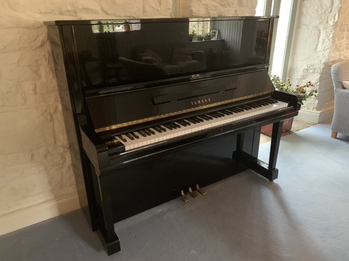 Yamaha japanese upright - yamaha,