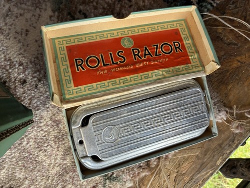 Vintage boxed rolls razor - boxed,