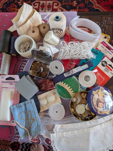 Large vintage sewing - large,