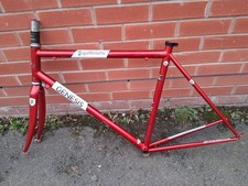 Genesis Equilibrium steel