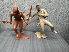 2 Vintage Louis Marx Figures