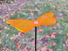 BELAVI SUN REFLECTORS GLOWING GARDEN STAKES x 3 BUTTERFLIES