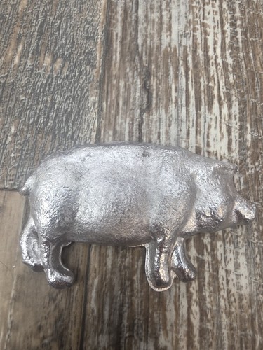 Lead pig hog hot - hog,