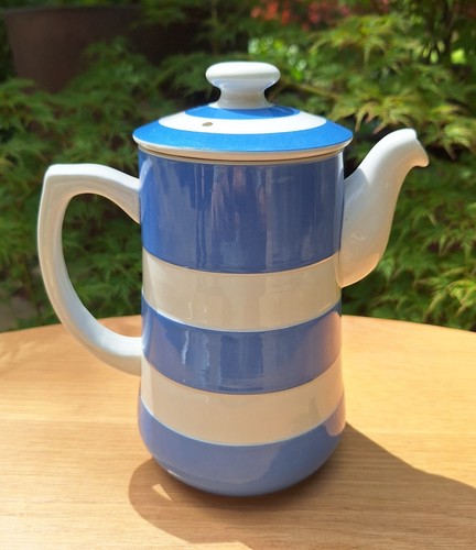 Vintage green cornish ware - green,