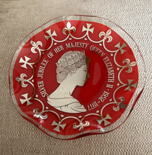 Queen elizabeth silver - ii,