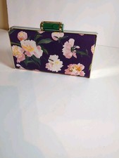 Carolina Herrera ICONIC SCALA