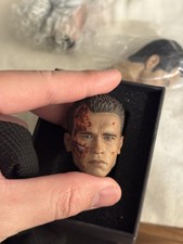 uk Hot toys Terminator 2 T-800