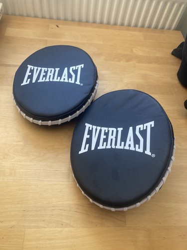 Everlast punch mitts - mitts, /