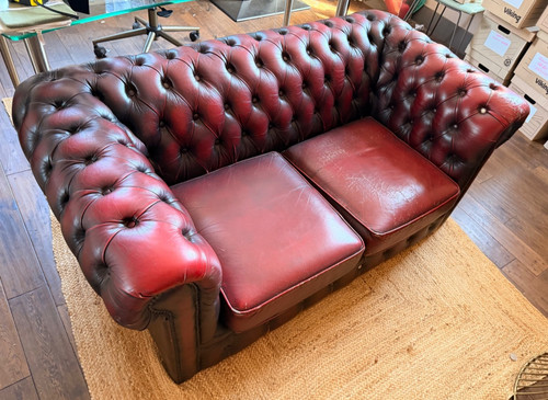 Chesterfield queen ann - chesterfield,