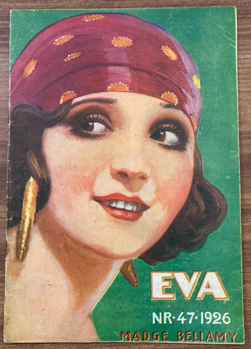 Madge bellamy front - front, 1926