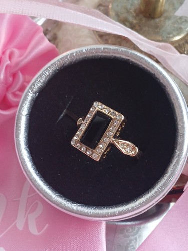 Deluxe ladies dress ring - ladies,