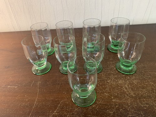 Green wine glasses - green,