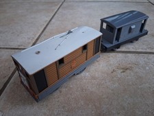 Thomas Trackmaster Toby Tram with brake truck, battery operated. Old style. TOMY