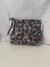 Christian Lacroix make-up