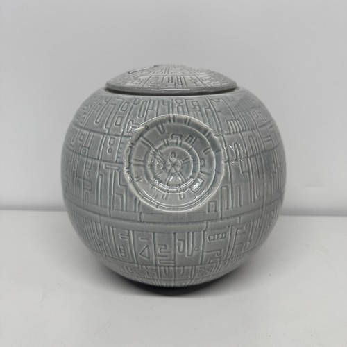 Official star wars death - official,