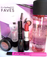 MAC Makeup Gift Set Gently Off