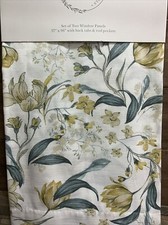 2 - MOSS & WILLOW Floral