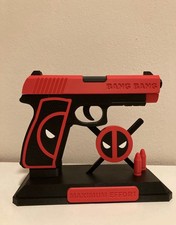 Deadpool's gun + its base  -