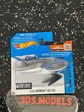 SCREEN TIME USS ENTERPRISE NCC 1701 CITY SHOWDOWN Hot Wheels  *COMBINE POSTAGE*