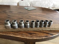 9 Elora Vintage Sockets