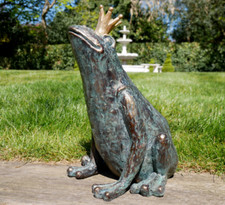 Bronze Style Frog Prince King
