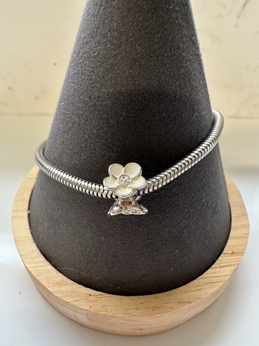 Chamilia enamel flower charm - chamilia,