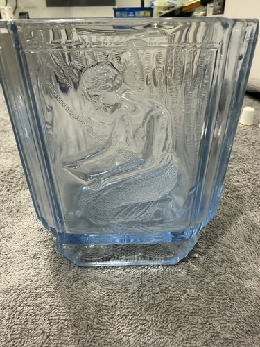 Art deco ice blue - art, vase