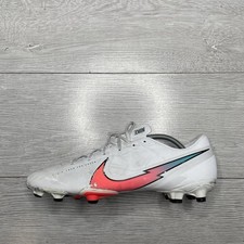 Nike Vapor 13 Academy Football