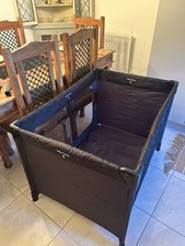 Portable Baby Travel Cot /