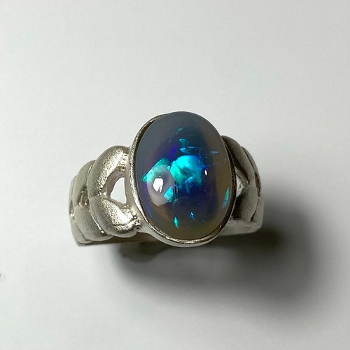 7cts natural australian - 2.7cts,