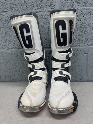Gaerne supermoto motorcycle - gaerne,