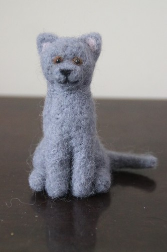 Needle felted cats - needle, cats.