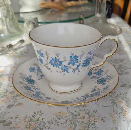 Colclough bone china blue - bone,