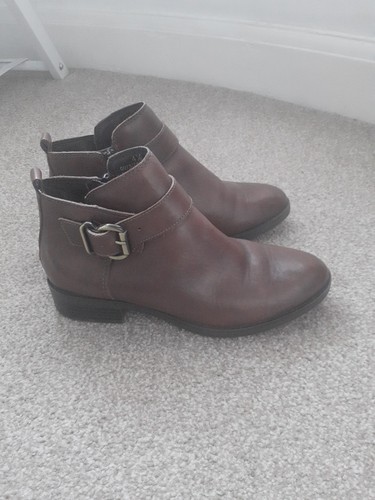 Marks and spencer brown - and,