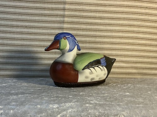 Vintage colorful ceramic - colorful, wood
