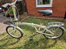 folding bike  for sale or swap for 15 kg full gass bottle  or sell