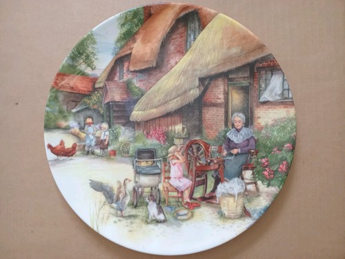 Royal doulton collector - doulton,