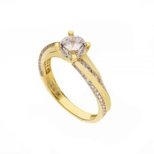 Solitaire Ring In Yellow Gold