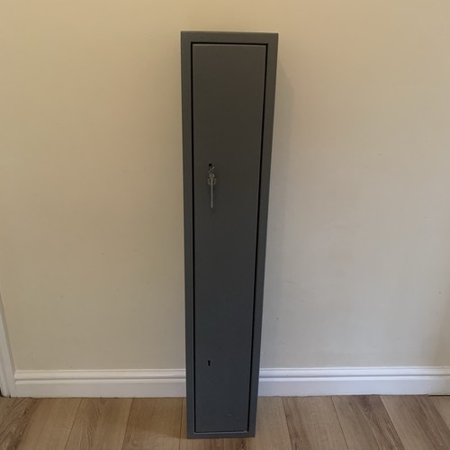 Metal gun cabinet with keys - metal,