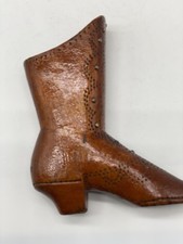 LOT  20 - Wood Miniature
